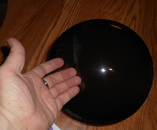  Size of product w/hand to show scale